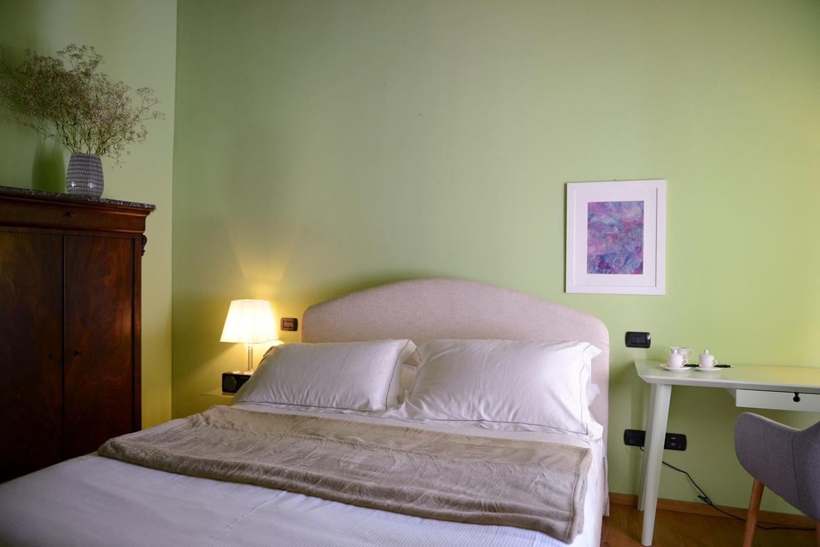 Bed and Breakfast Ai Santinelli Vorno Zimmer foto